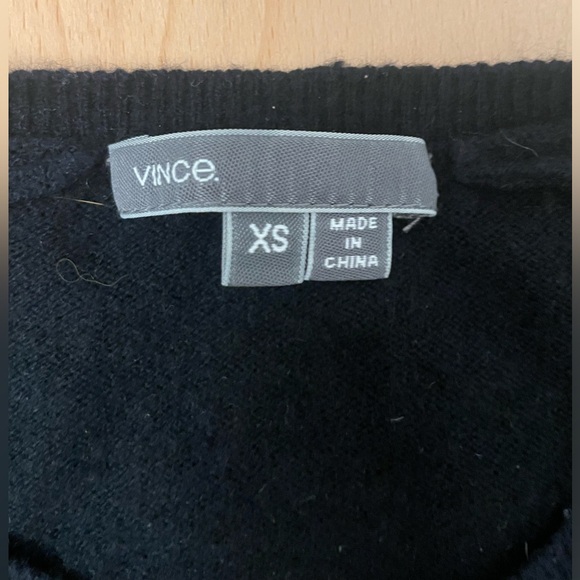 Vince Crew Neck Ombré Navy and Gray Wool/Cashmere Sweater - Picture 2 of 4